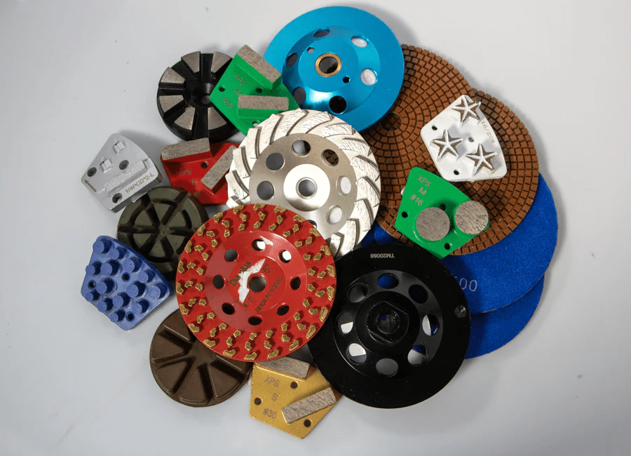 5 Tools Every Epoxy Flooring Contractor Needs for Success