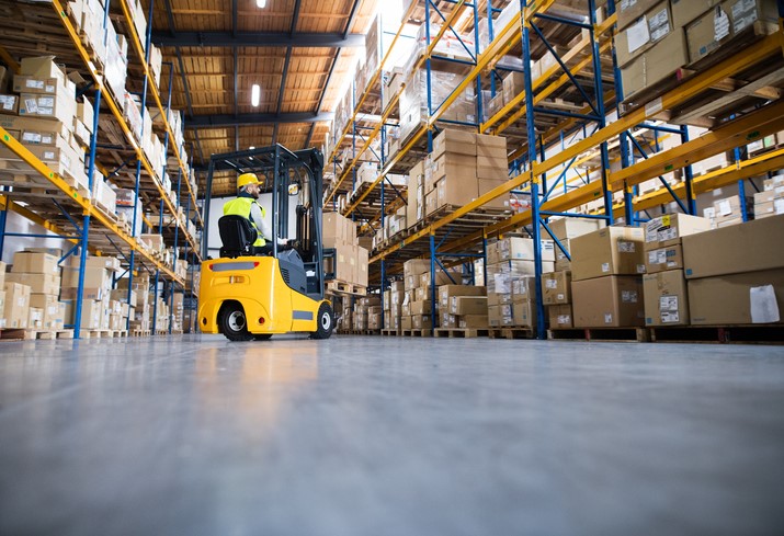 Why Are Warehouses Installing Epoxy Resin Floors?