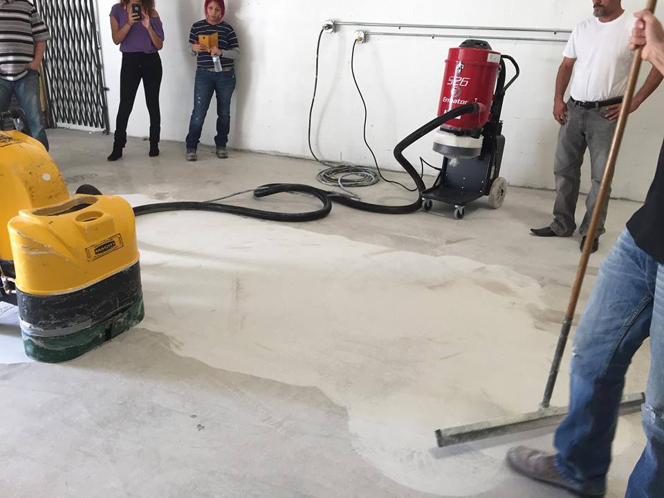 XPS concrete floor grinding and polishing training class. Packages for concrete grinder handheld and a hand held concrete grinder.