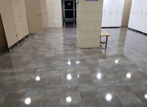 Rockhard KRYSTAL KLEAR Polyaspartic Topcoat Kit - Xtreme Polishing Systems: polyurethane for floors and urethane floor coatings.