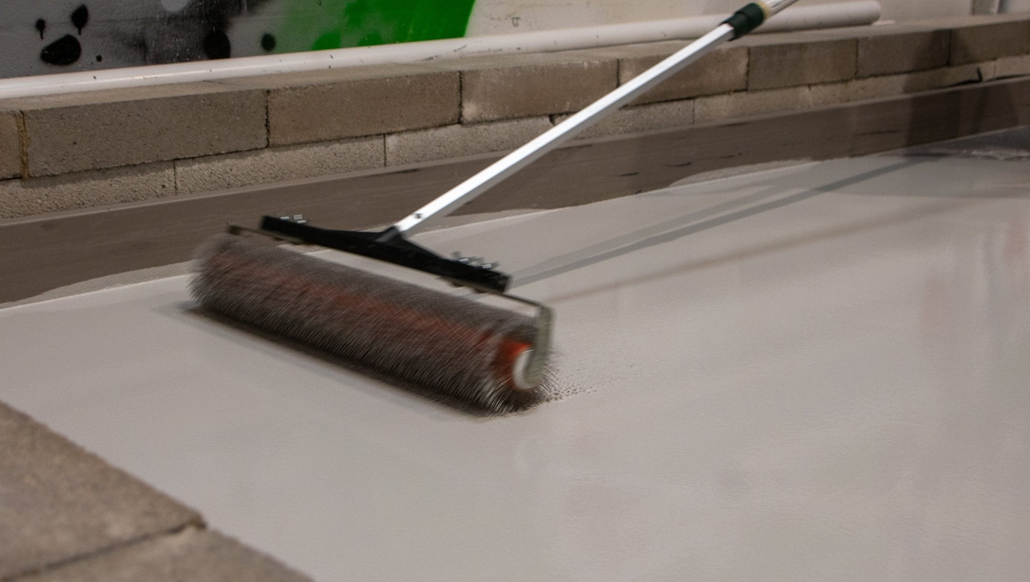 5 Epoxy Resin Tips for Flooring Contractors - Xtreme Polishing Systems