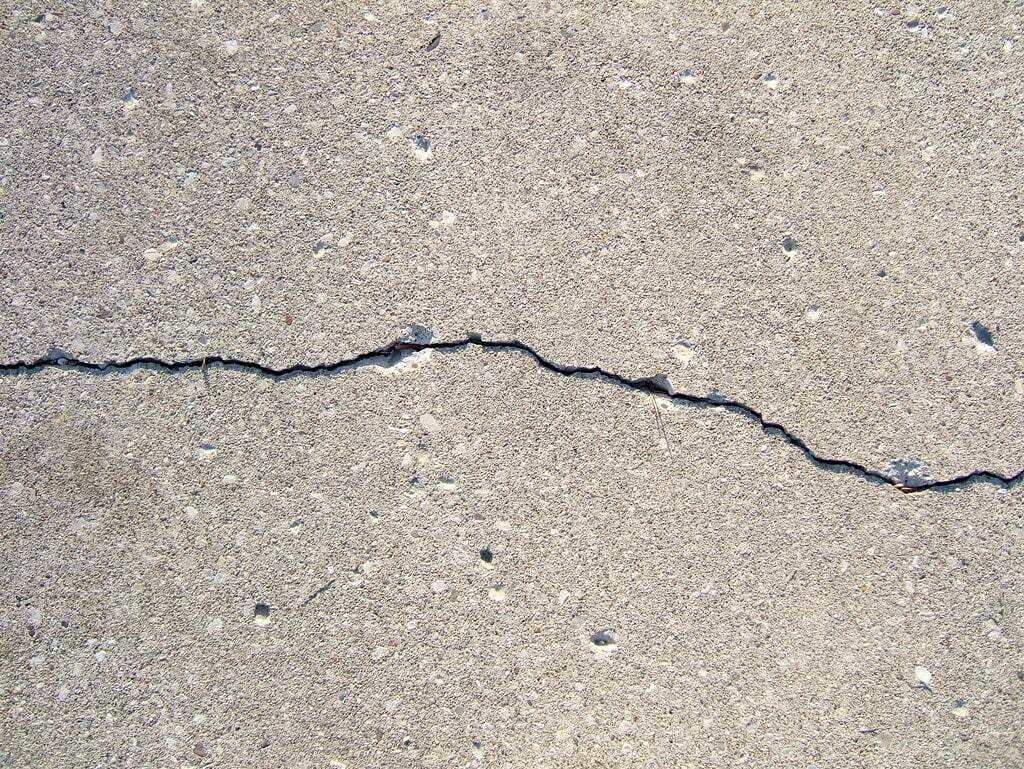 Mastering Concrete Crack Repair with Epoxy: A Guide for Contractors - Xtreme Polishing Systems