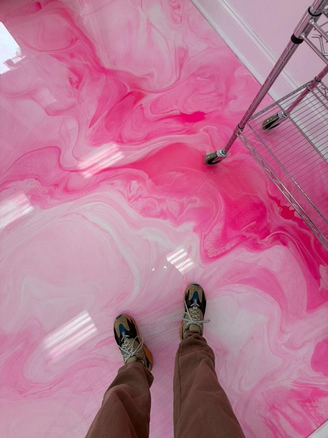 Xtreme Polishing Systems - EPIC 100 | Pink and White Metallic Floor: epoxy flooring kit, epoxy floor coatings, and epoxy resin kit.